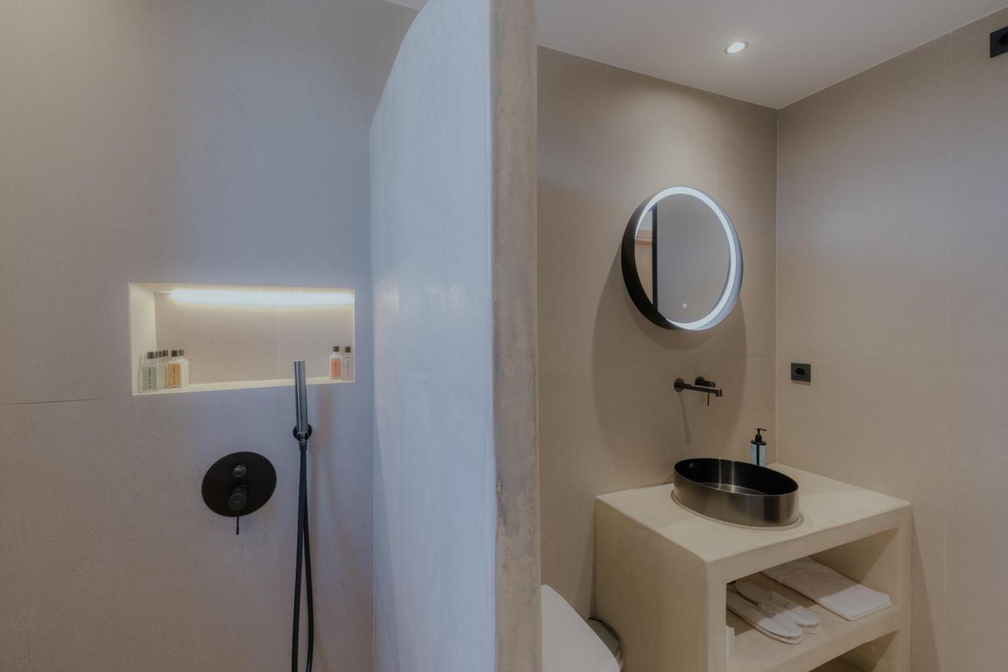 Niama Luxury Apartments นาฟปลิโอ ภายนอก รูปภาพ